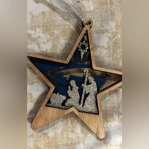 Set of Three Wooden Blazer Etched Nativity ornament set. - Picture 4 of 4